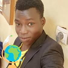 Aujourd'hui je suis SAMO.😍 Les Samos, encore appelés San, sont une ethnie  du Burkina Faso installée principalement dans la Boucle du Mouhoun, autour  de Tougan. Peuple profondément attaché à la terre, ils