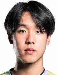 Yin Tsui's Instagram, Twitter & Facebook