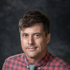 Red On Red: Native American Literary Separatism: Amazon.co.uk: Womack,  Craig S.: 9780816630233: Books