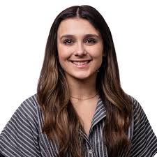 Congratulations to our 2025-2026 Outstanding Senior Scholars! ✨ One of the  highest honors given by the College of Business to undergraduate students,  Outstanding Senior Scholars are selected based