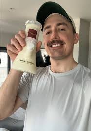 Well said, @Sam Small, this candle IS a game changer, and a statement maker  😎🙌 and it ships for free right now! Check out our spring stems sale in  the link in our bio, too #bestgift #candles ...