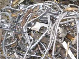 Ieri, polițiștii de la postul de poliție mihail kogălniceanu au depistat un bărbat de 49 ani, din comuna cuza vodă, în timp ce transporta cu o autoutilitară cantitatea de 300 kg de fier vechi și produse electrocasnice uzate. Fier Vechi Satu Mare Satu Mare Sc Non Ferro Metalen Srl Diflora Centru Colectare Fier Vechi Satu Mare Tabla Fonta Cupru Aluminiu Bronz Plumb