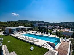 Davor And Zoran Popovic Design A Seven Villa Luxury Complex In Primosten Croatia Resort Design Villa Luxury Pools