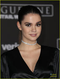 Maia Mitchell Looked Like A Million Bucks at 'Rogue One: A Star Wars Story'  Premiere: Photo 1057402