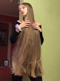 ✉️contact@realrapunzels.com how to grow long hair youtu.be/d1oddxfrotw. Video The Ultimate Ponytails Long Hair Styles Long Hair Girl Very Long Hair