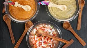 Cuando preparo esta salsa de tomate casera siempre aprovecho para hacer mucha cantidad. Receta De Salsas Mexicanas Salsa Roja Salsa Verde Y Pico De Gallo Enrique Fleischmann
