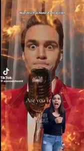 Connor Petersen, el fotógrafo y amigo de Stephen, compartió en sus stories  la foto que se tomó para el concepto de la portada del single Silver Bells  🥹 (ahí disculpen la calidad