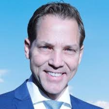 Dillon Breaux's Instagram, Twitter & Facebook