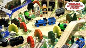 4 out of 5 stars with 1 ratings. 1993 100 Piece Set Review Thomas Wooden Railway Discussion 81 Youtube