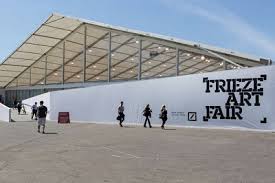 Teilweise abhebung an auslandsautomaten eigener filialen. Deutsche Bank Ist Partner Der Frieze New York Deutsche Bank