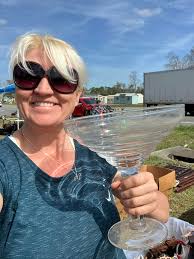 Peaches to the Beaches Yard Sale