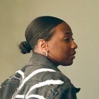 Kimberly Heard's Instagram, Twitter & Facebook