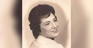 Barbara Apple's Instagram, Twitter & Facebook