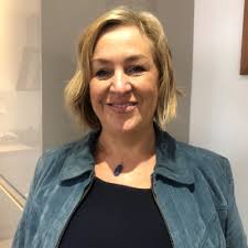 Hypnotherapy in Prenton, CH26-CH43