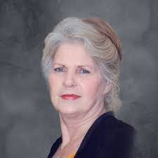 Nicole Welch's Instagram, Twitter & Facebook