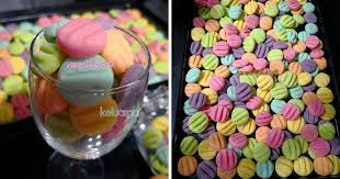 Putar gula dan butter hingga berkembang. Resipi German Cookies Biskut Raya Cair Di Mulut Cukup Mudah Nak Buat Hanya Guna 5 Bahan Jer Keluarga