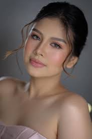 Princess Reyes's Instagram, Twitter & Facebook