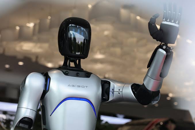 China's AI-powered humanoid robots aim to transform manufacturing | Reuters