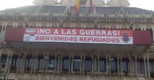 Resultat d'imatges de no mas guerras pancartas