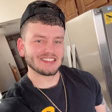 So there is a post going earlier about someone paying a contractor not  going to mention specifics but there was also comments