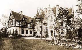 A tour de force! —robyn harding, international bestselling author of the swap pj vernon's bath haus grabbed me by the throat (pun intended) from the. Noble Villen In Gruner Umgebung Grunewald War Einst Eine Selbstandige Landgemeinde