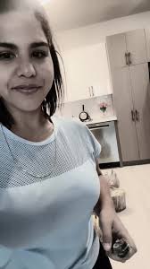 Susana Thomas (@_susanathomas)