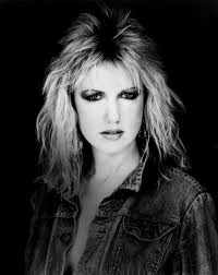 Sharon O'Neill: pioneer singer songwriter inducted into NZ Music Hall of  Fame