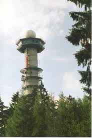 Radar bouřky.cz na stránkách bourky.cz si můžete zobrazit radar včetně výstrah na bouřky, aerologických měření nebo aktuální pozice tzv. Radarova Sit Chmu