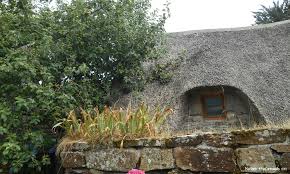 balade a velo a nevez kerascoet finistere chaumiere cornouailles finistere