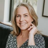 500+ "Elka" profiles