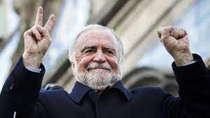 Manuel alegre de melo duarte nasceu a 12 de maio de 1936 em águeda. Manuel Alegre Vence Premio Camoes 2017 Conexao Lusofona