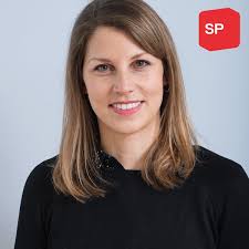 Julia Meier (1985, Psychologin/Medizinstudentin, SP