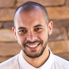 Partnership in Practice: Building and Sustaining Connection with Alumni of  Color