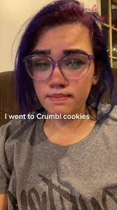 Alyssa Piper's Instagram, Twitter & Facebook