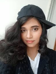 Summertime Renaissance ✨ I'm so proud of this recent commission, definitely  more fantasy themed pieces planned for the future! This original is sold  but I will be releasing limited edition prints that