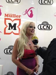 Und nicht nur daniela katzenberger, auch ihren fans gefällt der kurze haarschnitt. Pin Auf Beauty