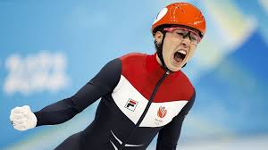I skate circles ▪︎ 2x olympic champion 1000m ▪︎ olympic champion relay ▪︎ multiple world, european & national champion suzanne@houseofsports.nl. Vhqfa8piowi7wm