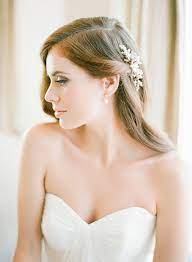 Gorgeous One Side Pulled Back Bridal Hairstyle Accented With Aster Pearl Comb By Percy Handma Bridal Headpieces Wedding Hairstyles Handmade Bridal Hair Comb