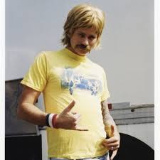 Stream Kör över mig som ett tåg (Tom Delonge song) by Odengatan 1B