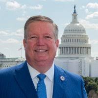 Kevin Mayeux's Instagram, Twitter & Facebook