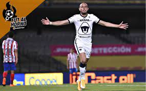 Está casado y es padre de tres hijos. Tigres Y Pumas Negocian Por El Delantero Paraguayo Carlos Gonzalez Mediotiempo
