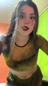 Kiara Gomez Glad Bak