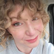 Unpopular opinion but we should treat someone's sobriety with the  seriousness of someone who has an allergy.