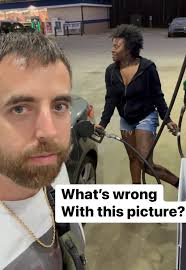 Seeing Sinbad in this movie after his health issues made my heart smile ❤️  Tyler Perry did that 🔥💯#STRAW