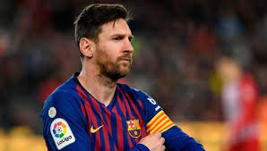 Lionel messi, que se encontra livre no mercado depois de o barcelona não ter conseguido a sua inscrição na liga espanhola, devido a questões relativas a limites salariais, convocou uma. Srkd6uq4d Rvhm