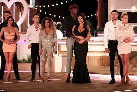 Love Island 2019 Champions Amber Gill And Greg O Shea Win Series Five Express Digest