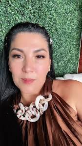 Vídeos de Lizbeth Suarez (@lizzy_suarez) con «Yo era buena