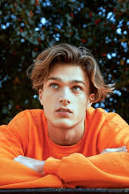 This hairstyle has a strong middle and parts down the center. 10 Curtain Hairstyles For Men 2021 Guide Nalu Salon Birmingham