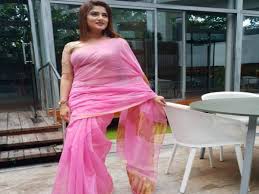 She acted with dhallywood king khan, shakib khan in the movie dhumketu directed by safiq hasan. Srabanti Promises Something Different Is Coming Bengali Movie News Times Of India