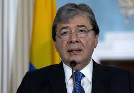 Noticias sobre ministerio de defensa: Nombran A Canciller Nuevo Ministro De Defensa En Colombia